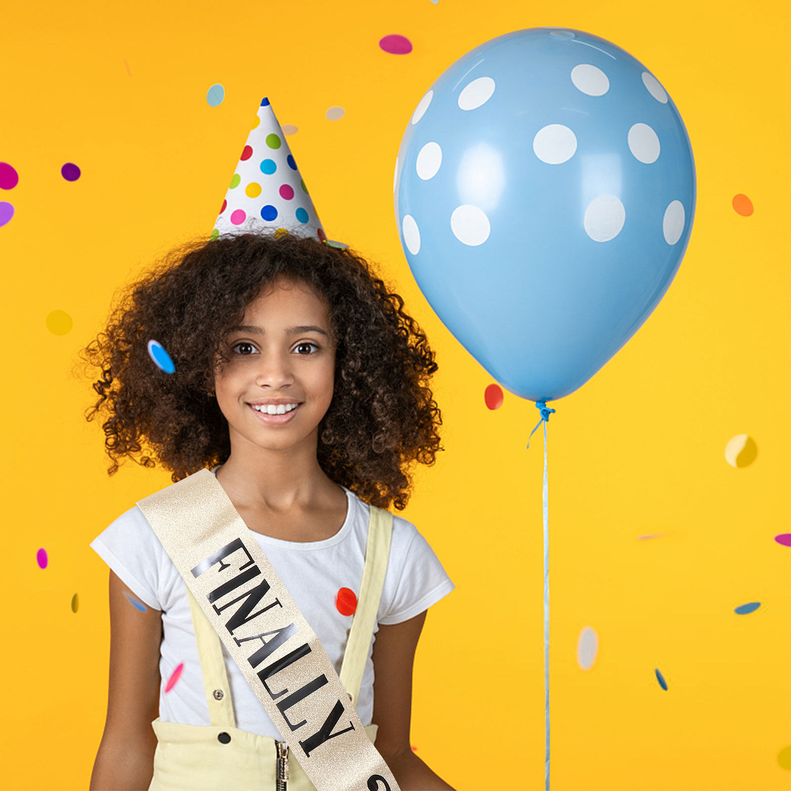 誕生日パーティー用品セット：エレガントなラインストーンクラウ - Birthday Sash Glitter のレビューと価格