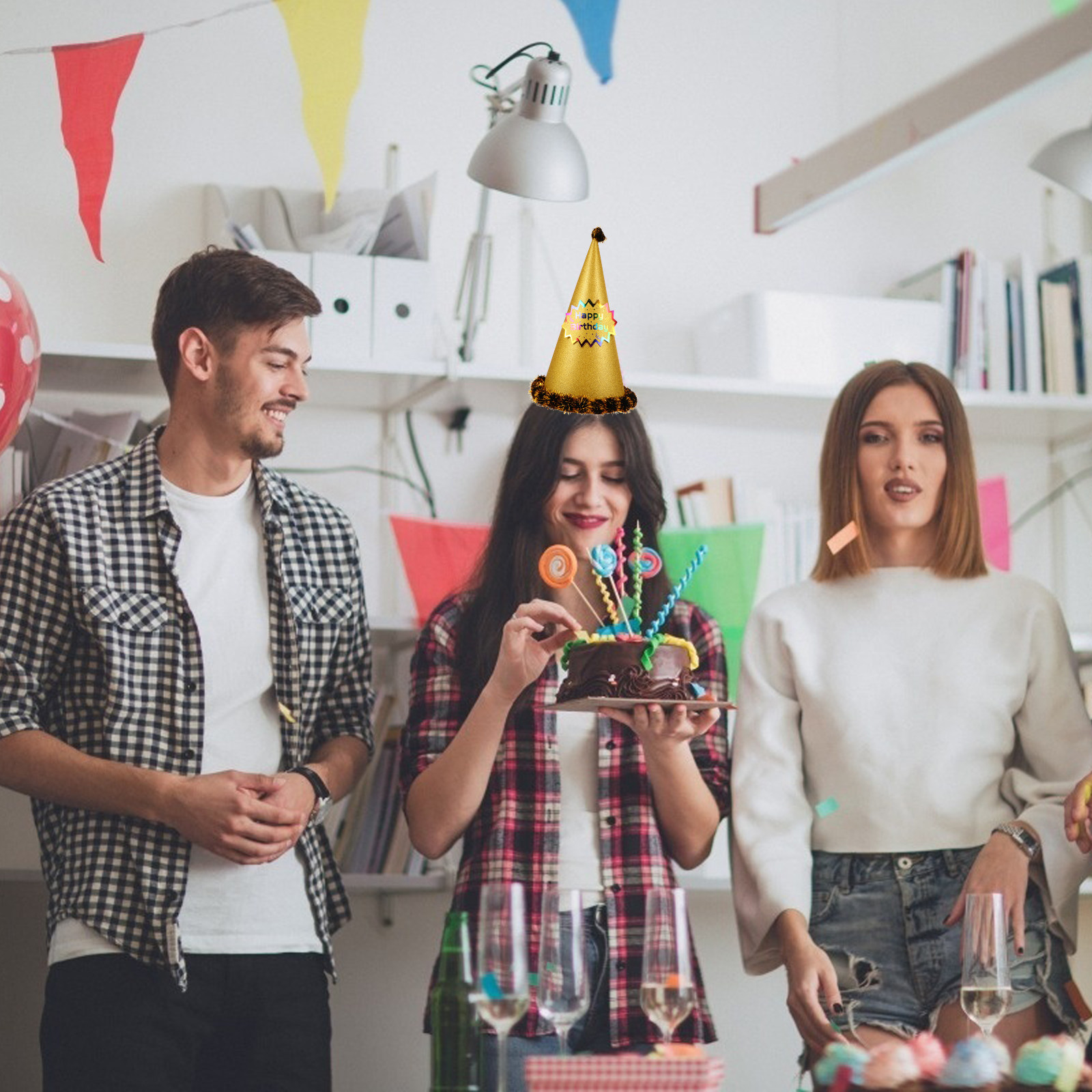 金色の円錐形のパーティーハット、誕生日用デコレーションキャッ - Party Hat Cone のレビューと価格